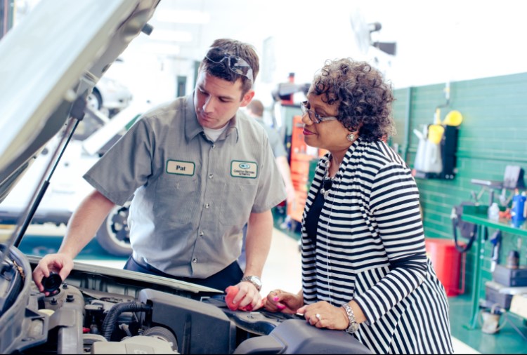 How does your transmission work? And how to know it's in trouble.