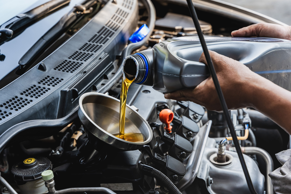 How to Maintain Engine Oil in Summer: Essential Tips for Peak Performance