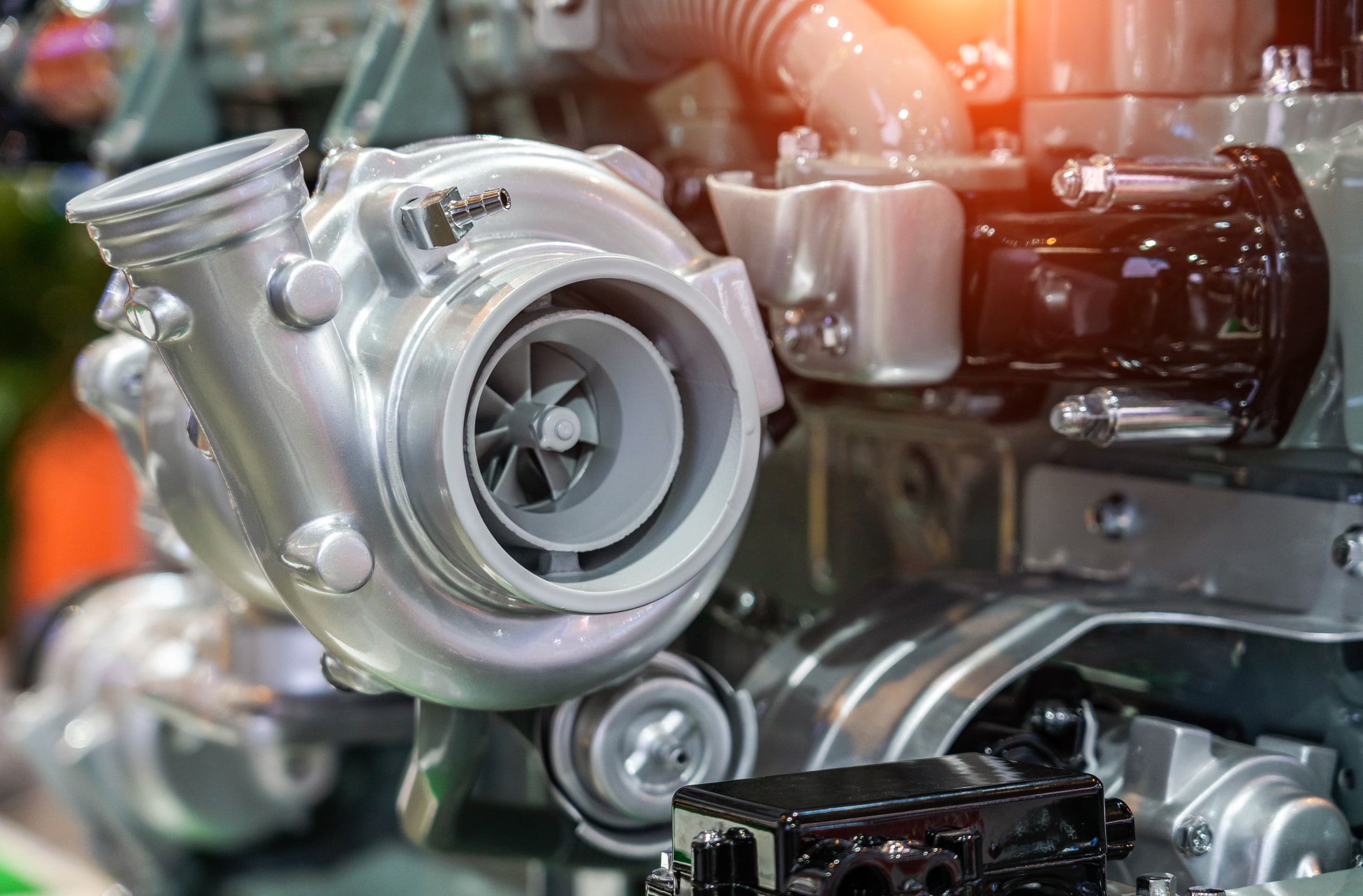 Turbochargers vs Superchargers: Which Engine Booster Is Best?